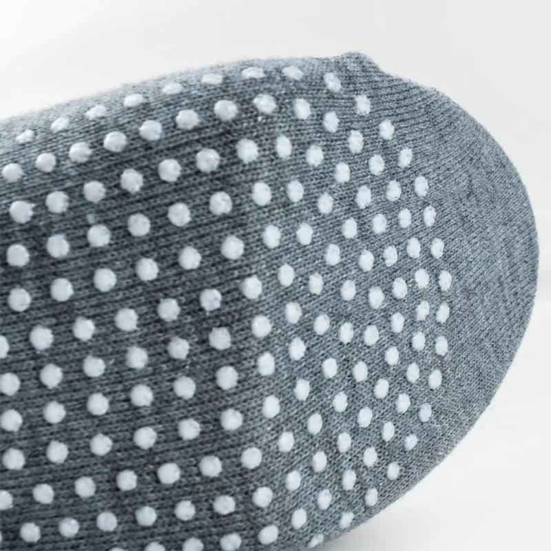 1-2足組 女性用滑り止めソックス トランポリン ヨガソック - Trampoline Park Sock のレビューと価格